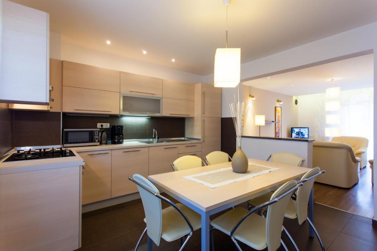 Apartments Banic โปเรช ภายนอก รูปภาพ